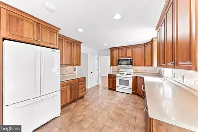225 W Woodview Rd, West Grove, PA 19390 - Photo 16