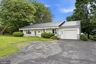 20 Hershey Ln, Parkesburg, PA 19365 - Photo 1