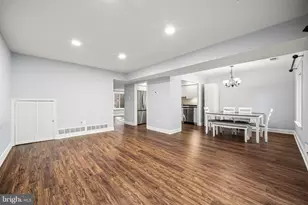 402 Danor Ct, Chesterbrook, PA 19087 - Photo 12