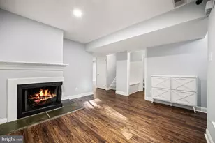402 Danor Ct, Chesterbrook, PA 19087 - Photo 8