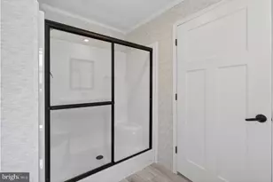 215 Washington Ave, Coatesville, PA 19320 - Photo 24