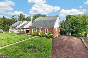 241 Root Ave, Pottstown, PA 19465 - Photo 2