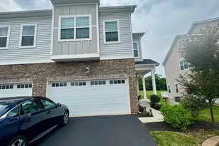 525 Buttonwood St, Spring City, PA 19475 - Photo 1
