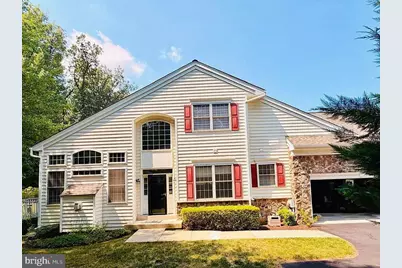 122 Whiteland Hills Circle #4, Exton, PA 19341 - Photo 2