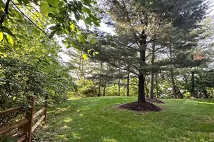 155 Weybridge Dr, Malvern, PA 19355 - Photo 34