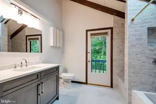 116 Oakwood Ln, Phoenixville, PA 19460 - Photo 32