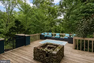 116 Oakwood Ln, Phoenixville, PA 19460 - Photo 40