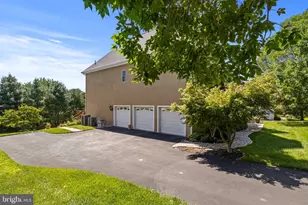 102 Richards Way, Avondale, PA 19311 - Photo 56