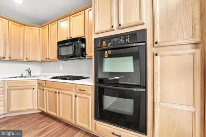 97 N Savanna Drive, Pottstown, PA 19465 - Photo 8