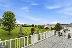 97 N Savanna Dr, Pottstown, PA 19465 - Photo 22