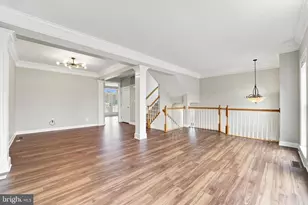 97 N Savanna Dr, Pottstown, PA 19465 - Photo 4