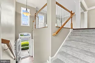 97 N Savanna Dr, Pottstown, PA 19465 - Photo 2