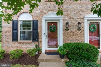 693 Metro Court, West Chester, PA 19380 - Photo 2