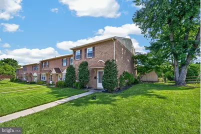 429 Carmarthen Court, Exton, PA 19341 - Photo 2