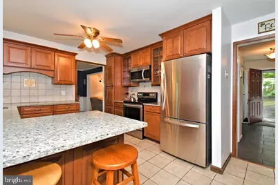 1464 Cornerstone Drive, Pottstown, PA 19465 - Photo 12