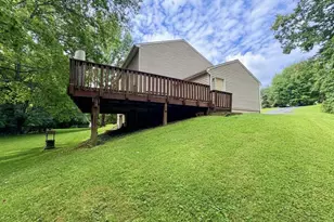 215 Katherine Ln, Coatesville, PA 19320 - Photo 10