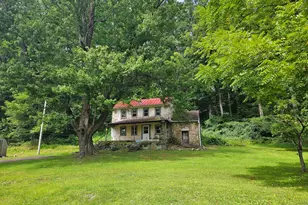107 Bethesda, Elverson, PA 19520 - Photo 1