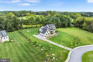 2 Barnwood Cir, Malvern, PA 19355 - Photo 10