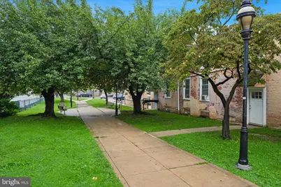 208 E Lincoln Highway #2, Coatesville, PA 19320 - Photo 2