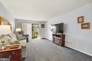 406 Summit House, West Chester, PA 19382 - Photo 4