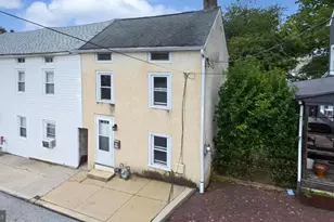 218 Ann St, Phoenixville, PA 19460 - Photo 2