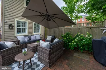 124 S New, West Chester, PA 19382 - Photo 22