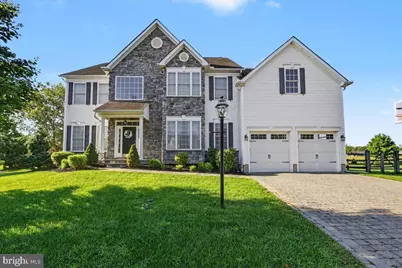 410 Thistle Drive, Phoenixville, PA 19460 - Photo 2