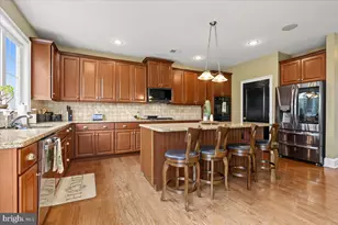 410 Thistle Dr, Phoenixville, PA 19460 - Photo 20