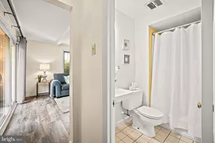 593 Watford Ln, Berwyn, PA 19312 - Photo 22
