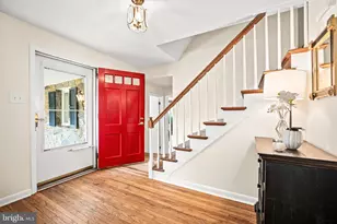 593 Watford Ln, Berwyn, PA 19312 - Photo 4