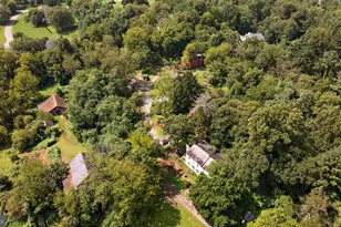 217 Buck Toe Rd, Avondale, PA 19311 - Photo 2