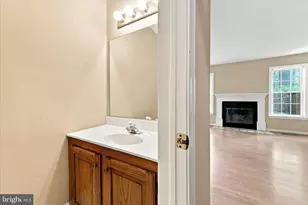 302 Brighton Circle, Devon, PA 19333 - Photo 12