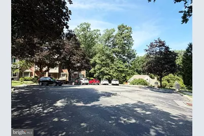 302 Brighton Circle, Devon, PA 19333 - Photo 4