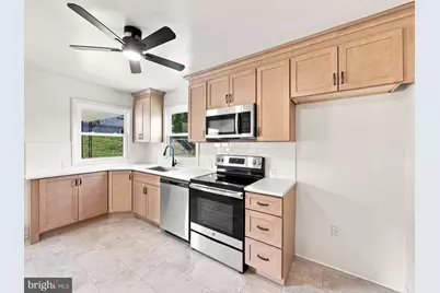 135 Pikeland Avenue, Spring City, PA 19475 - Photo 8