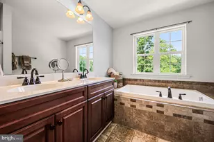 112 Burgundy, Coatesville, PA 19320 - Photo 18
