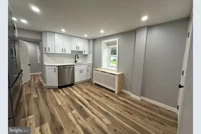240 Dayton Street, Phoenixville, PA 19460 - Photo 2