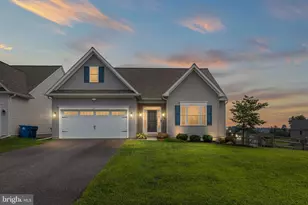 107 Hinson Dr, Oxford, PA 19363 - Photo 1