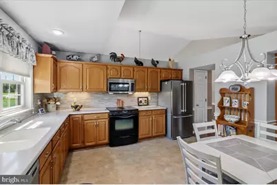 115 Derby Drive, Elverson, PA 19520 - Photo 4