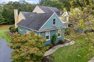6 Parkside Dr, Elverson, PA 19520 - Photo 1