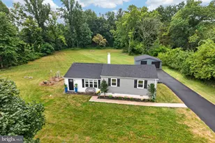107 Alackness Rd, Spring City, PA 19475 - Photo 2