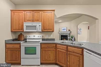 1040 Aris Pear Way, Downingtown, PA 19335 - Photo 14