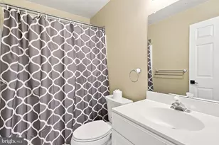 439 Lake George Cir, West Chester, PA 19382 - Photo 14