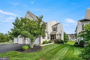 2603 Rockledge Ct, Chester Springs, PA 19425 - Photo 2