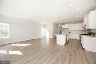 265 Chase Dr, Downingtown, PA 19335 - Photo 10