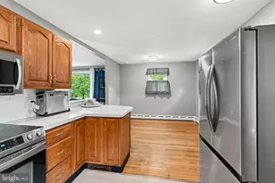 1364 Township Line Rd, Phoenixville, PA 19460 - Photo 10
