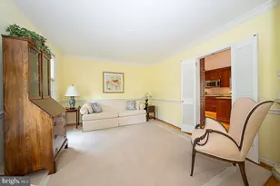 487 Winston Way, Berwyn, PA 19312 - Photo 4
