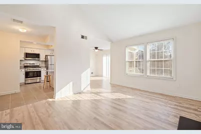 922 Railway Square #31, West Chester, PA 19380 - Photo 8