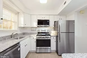 922 Railway Square, West Chester, PA 19380 - Photo 16