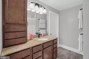 338 Grover St, Phoenixville, PA 19460 - Photo 16