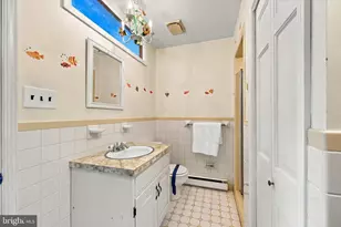 4 Gingerwood Rd, Malvern, PA 19355 - Photo 18
